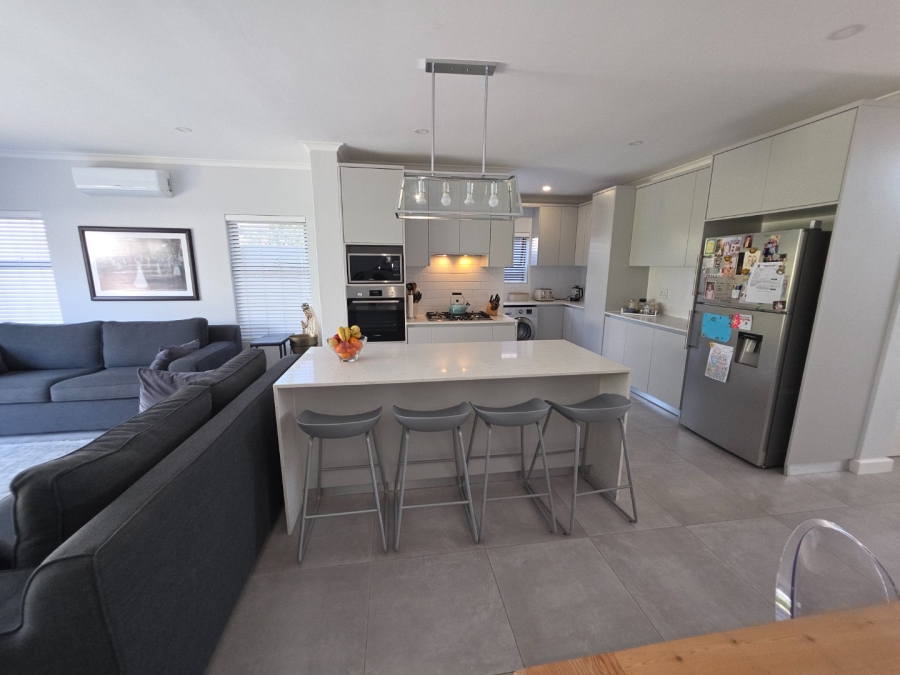 4 Bedroom Property for Sale in Sandown Western Cape